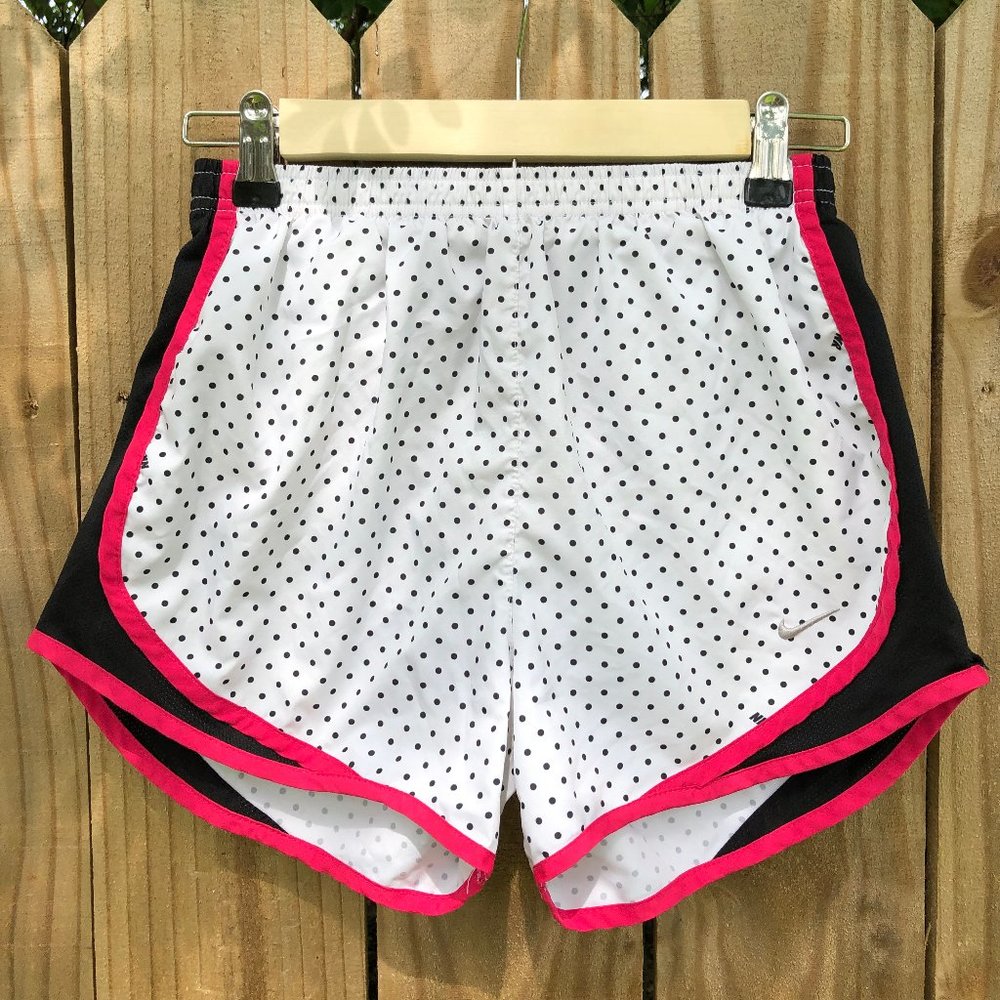 NIKE women's tempo running shorts